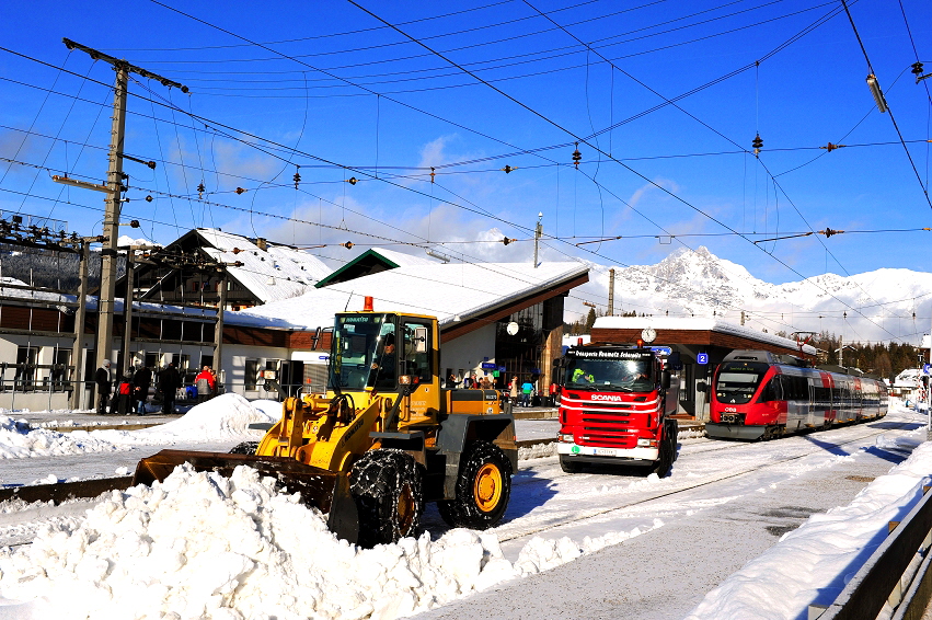 001.Bf. Seefeld Schneer�umung 03.01.2012 foto herbert rubarth1