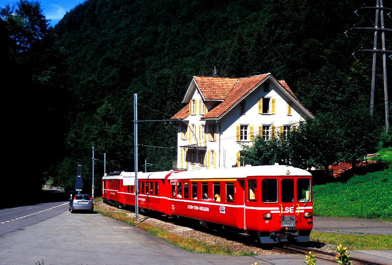 024. LSE Steuerwagen 27 bei Grnenwald 20.08.2004 foto herbert 