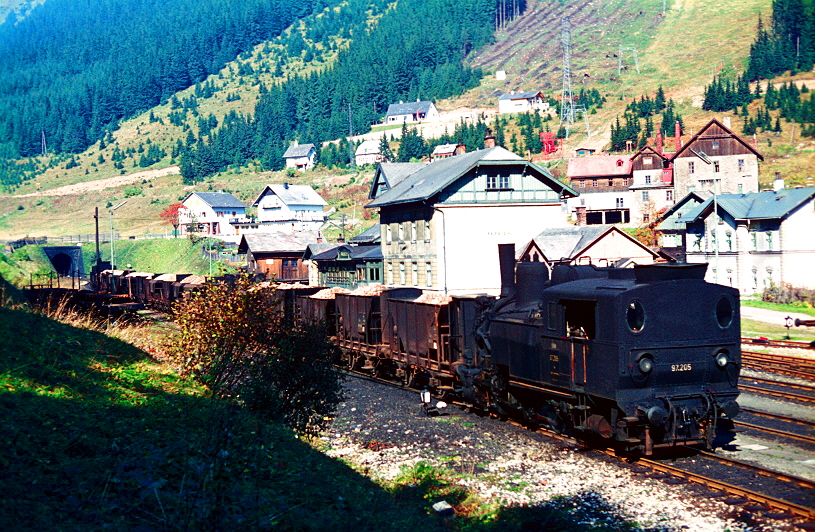 k-003 Erzbergbahn 97.205 Bf. Prbichl ca. 1975 Sammlung Herbert Rubarth Foto Heinz Block