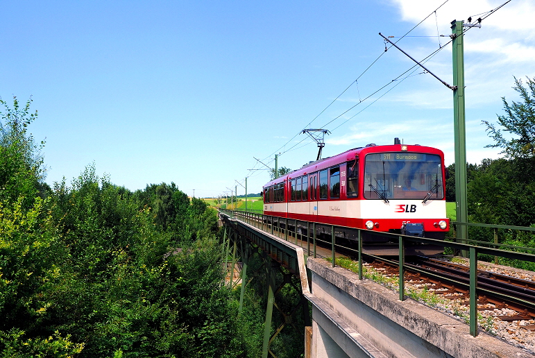 k-009 SLB Brcke bei St. Georgen, Linie nach Trimmelkam 19.07.2011 foto herbert rubarth