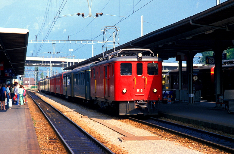 k-013 Br�nigb. Deh 4.6 No. 913 Bf. Interlaken- Ost 13.08.1989 foto klaus kampelmann