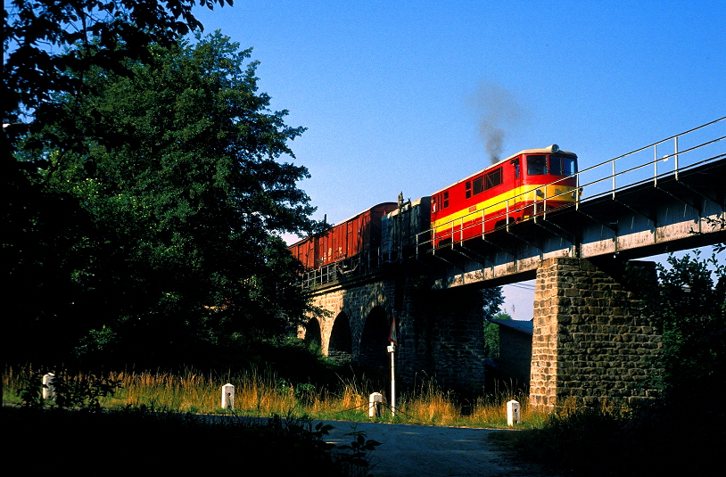 k-015 bei Alber Viadukt 20.08.1994 hr