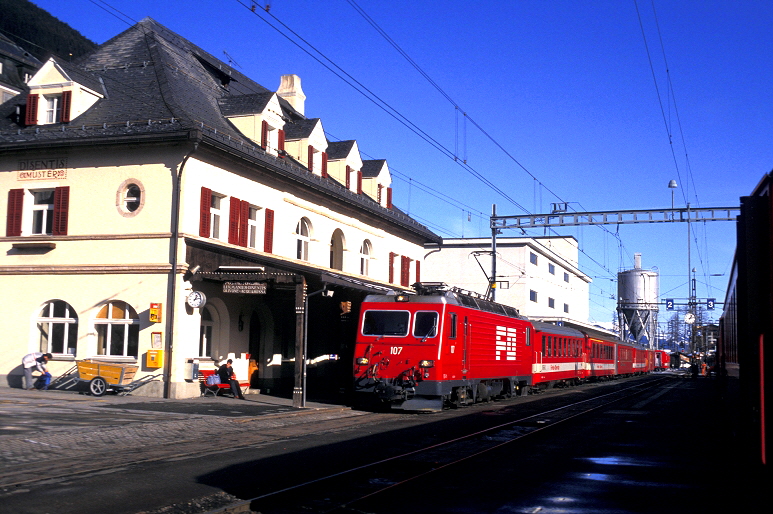 k-019 MGB Bahnhof Disentis 09.01.1993 JS