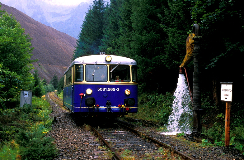 k-030 Erzbergbahn 5081.565-3 Wasserstelle Blumau 02.07.1995 hr