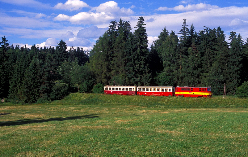 k-101 Südböhmische Schmalspurbahn TU 47 bei Senotin 02.07.1996 foto herbert rubarth