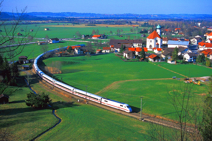 k-805 Kurve bei Eschenlohe 30.03.2005