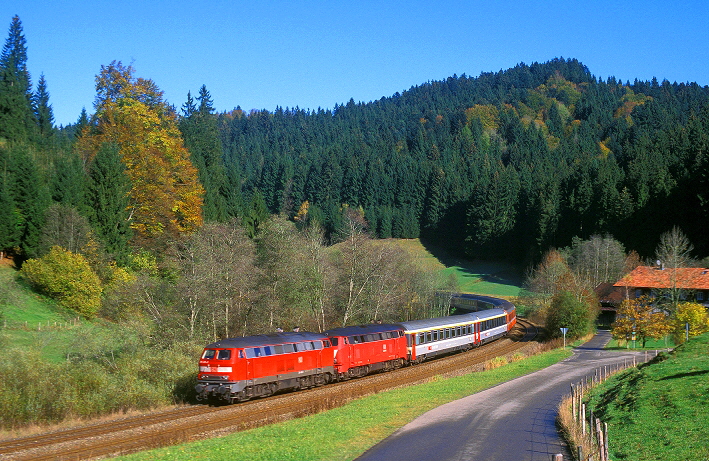 k-AB014_2_x_218_bei_Weissenbachmuhle_26.10.2001_foto_herbert_rub