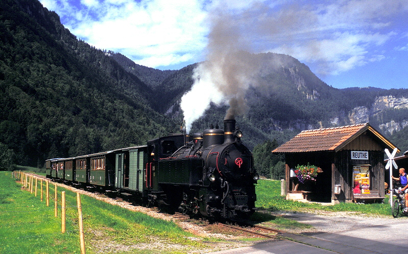 a_k-BWB001_Hst._Reuthe_i._Vorarlberg_mit_der_Uh_102_19.08