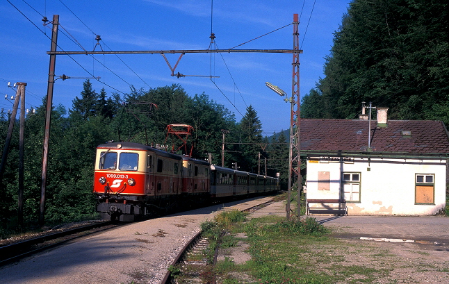 k-MZB035 Puchenstuben Bf. 20.06.1995 1099.013 & 010