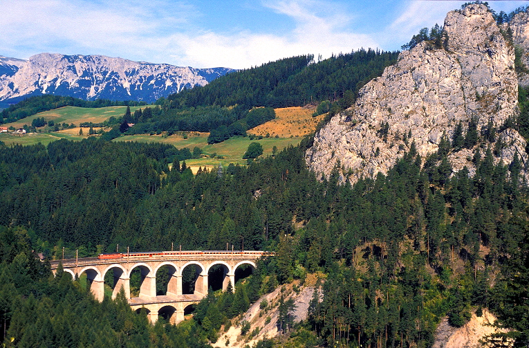 k-SE008 Kalte Rinne Viadukt bei Breitenstein 02.09.1992 foto herbert rubarth
