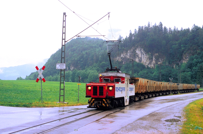 k-002. WB bei Kiefersfelden 06.06.2005 foto herbert rubarth www.alpenbahnen.net