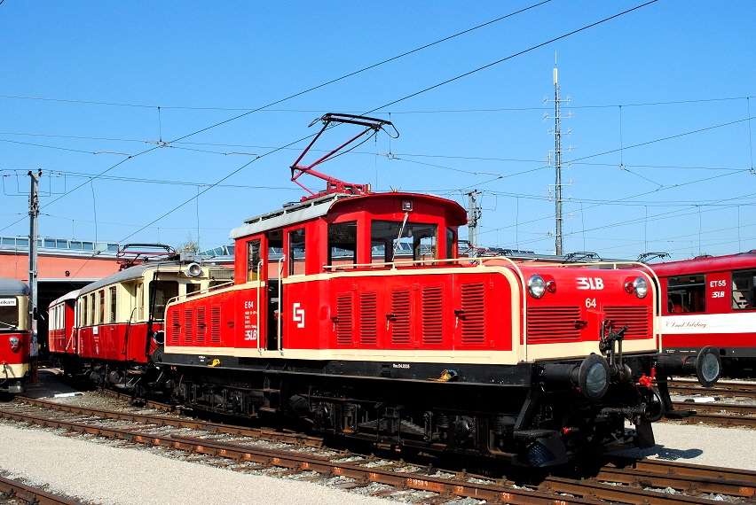 k-104 SLB E 64 Remise Salzburg Itzling 26.09.2011 foto ingo kroneberger