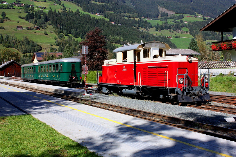k-48_2011-09-24_PLB_2091.03 mit C760-Sonderzug Umsetzen Krimml k-48_2011-09-24_PLB_2091.03 mit C760-Sonderzug Umsetzen Krimml