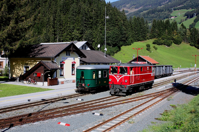k-50_2011-09-25_PLB_Vs72 bei der Wende von Zug 3308 auf 3313 in Krimml k-50_2011-09-25_PLB_Vs72 bei der Wende von Zug 3308 auf 3313 in Krimml