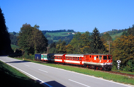 k-YB019 2095.009 hinter Gstadt 04.10.2004