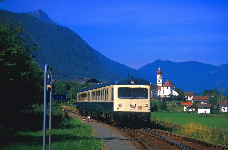 k-014 Einfahrt Bf. Vils 30.07.1986 Foto H. Rubarth