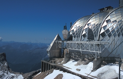 k-065 Zugspitze Restaurant & Wetterstation 05.09.2006  Foto H. Rubarth