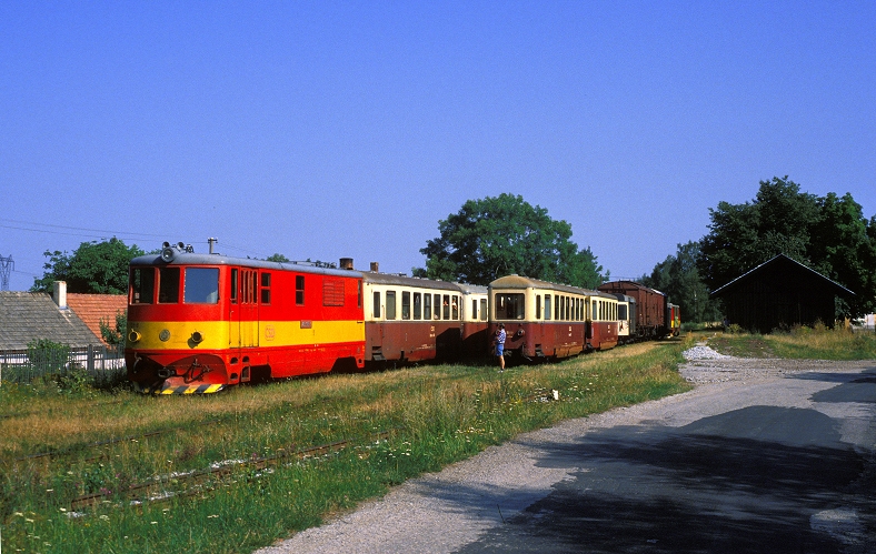 k-100 Sdbhmische Schmalspurb. Bf. Kunzak 02.07.1996 foto herbert rubarth