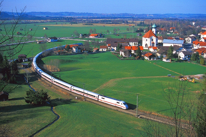 k-805 Kurve bei Eschenlohe 30.03.2005