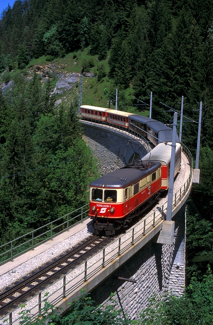 k-MZB039 1099.09 Saugrabenviadukt 29.06.1995