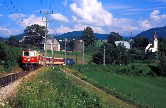 k-MZB043 1099.005 Ausfahrt Annaberg 14.07.1996