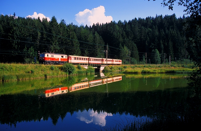 k-MZB045 1099.001 Lassing Stausee 13.08.2001