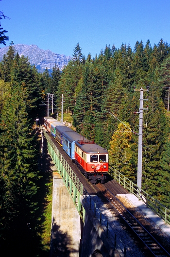 k-MZB048 1099.011 Kuhgrabenbrcke 06.10.2004